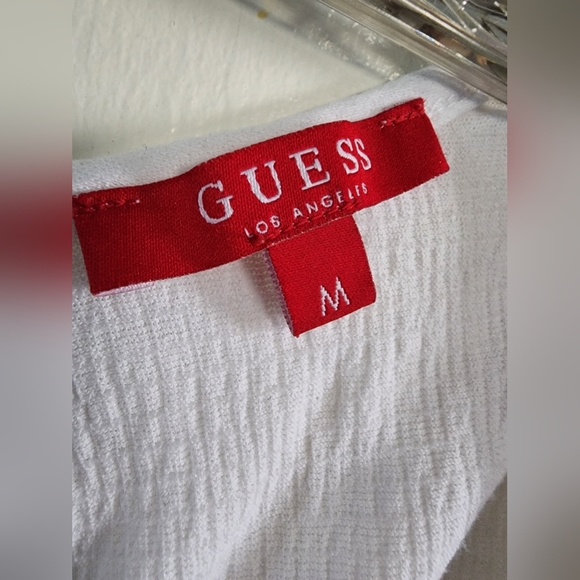 GUC Guess cold shoulder hi low blouse sz Med - Picture 6 of 6